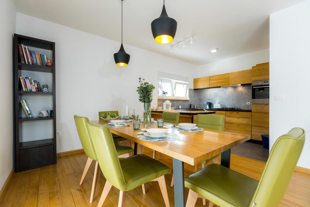 Apartment Sweet