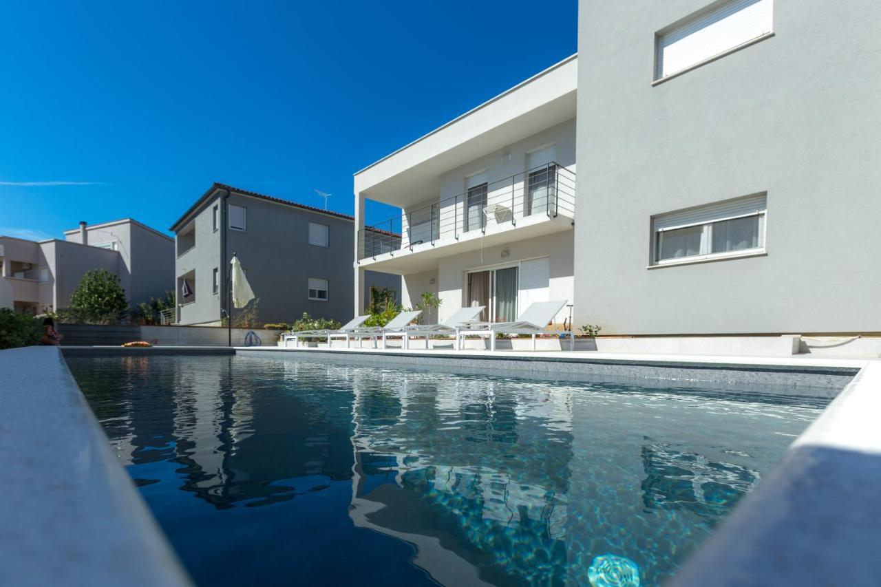 Sweet Apartment