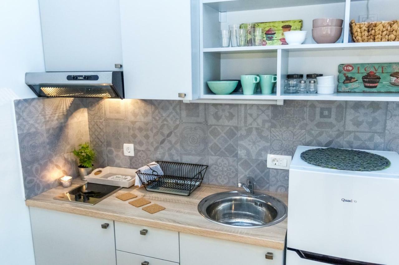 Sweet Apartment